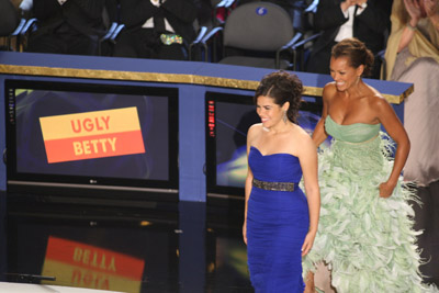 Vanessa Williams and America Ferrera