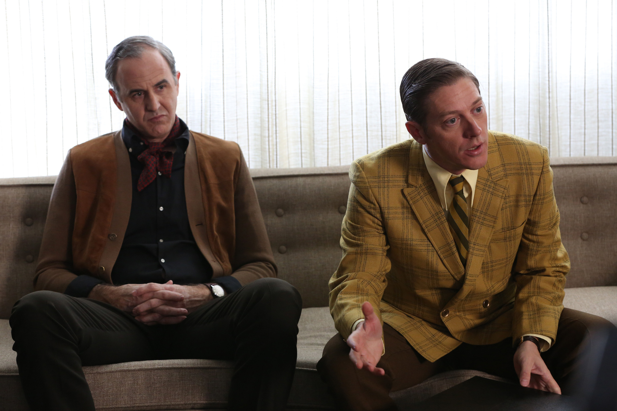 Still of Craig Anton and Kevin Rahm in MAD MEN. Reklamos vilkai (2007)