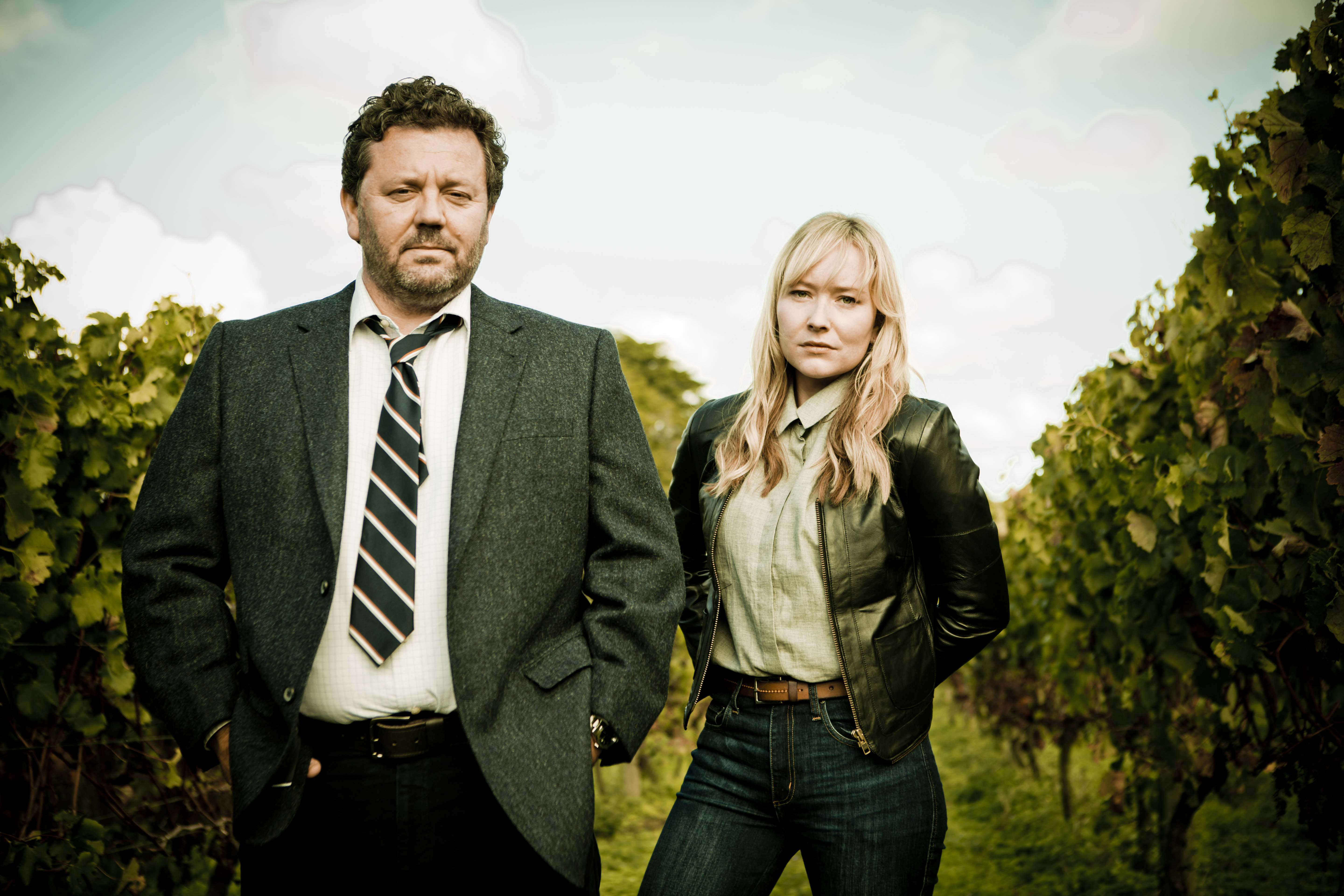 Still of Neill Rea and Fern Sutherland in The Brokenwood Mysteries (2014)