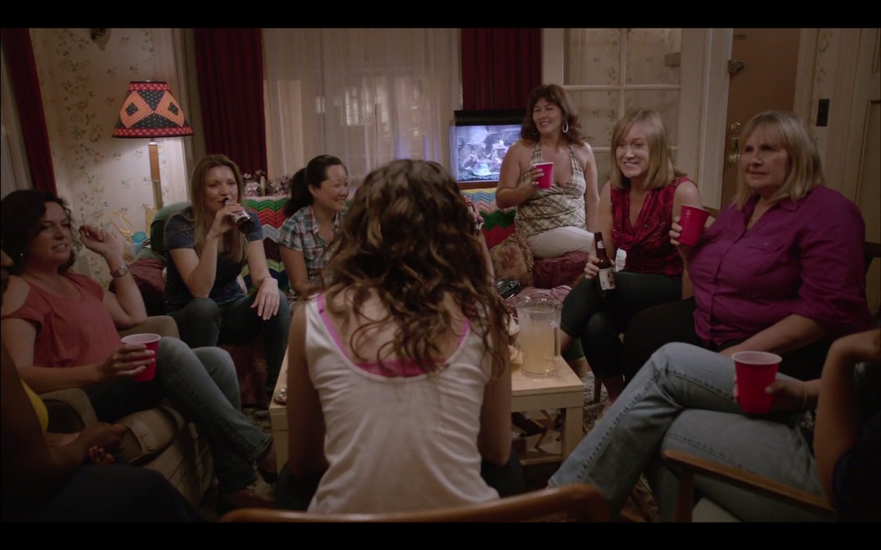 Still of Emmy Rossum, Tonja Kahlens, Janet Song, Roberta Valderrama, Sally Ann Brooks, Julie Ariola, and J.J. Boone in Shameless (2013)