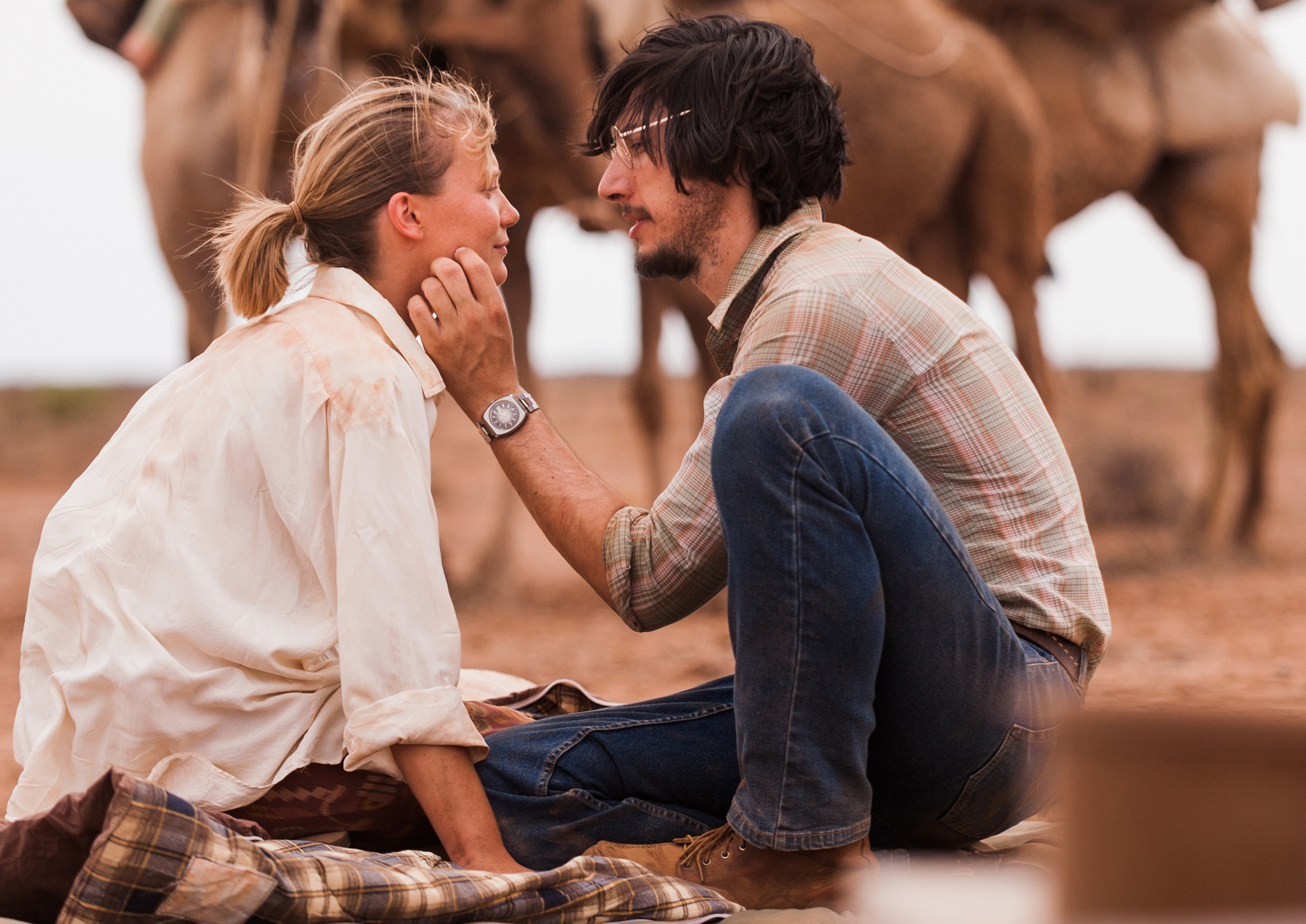 Still of Mia Wasikowska and Adam Driver in Pedsakai (2013)