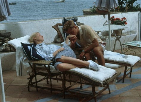 Still of Jude Law and Gwyneth Paltrow in The Talented Mr. Ripley (1999)