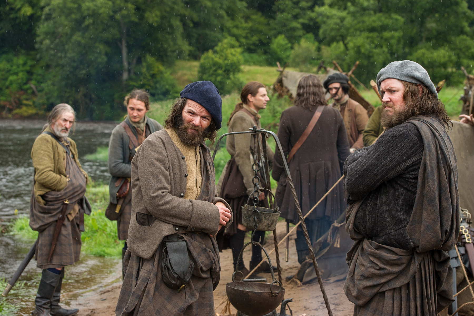 Still of Stephen Walters and Grant O'Rourke in Outlander (2014)