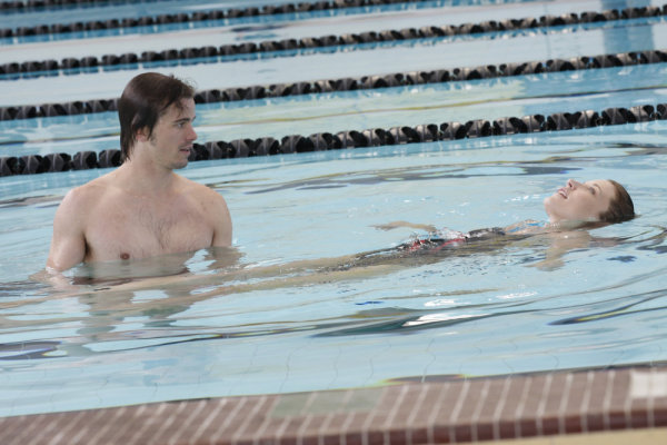 Still of Jason Ritter and Sarah Roemer in The Event (2010)