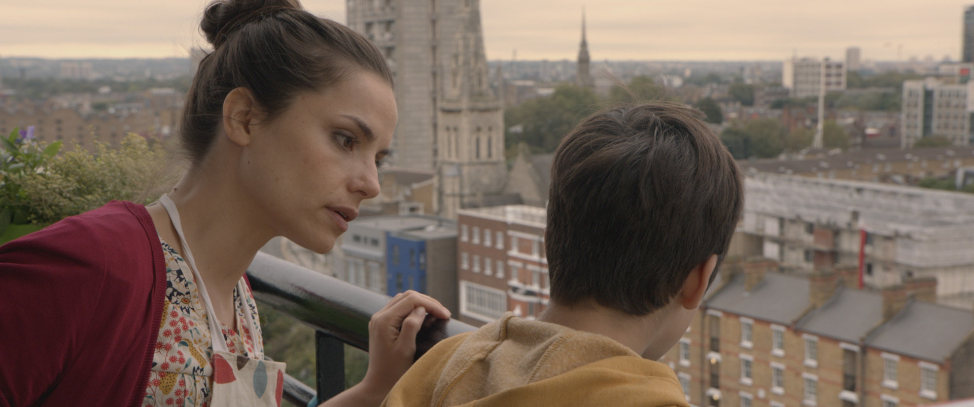 Still of Charlotte Riley and Joe Reynolds in Killing Thyme (2015)