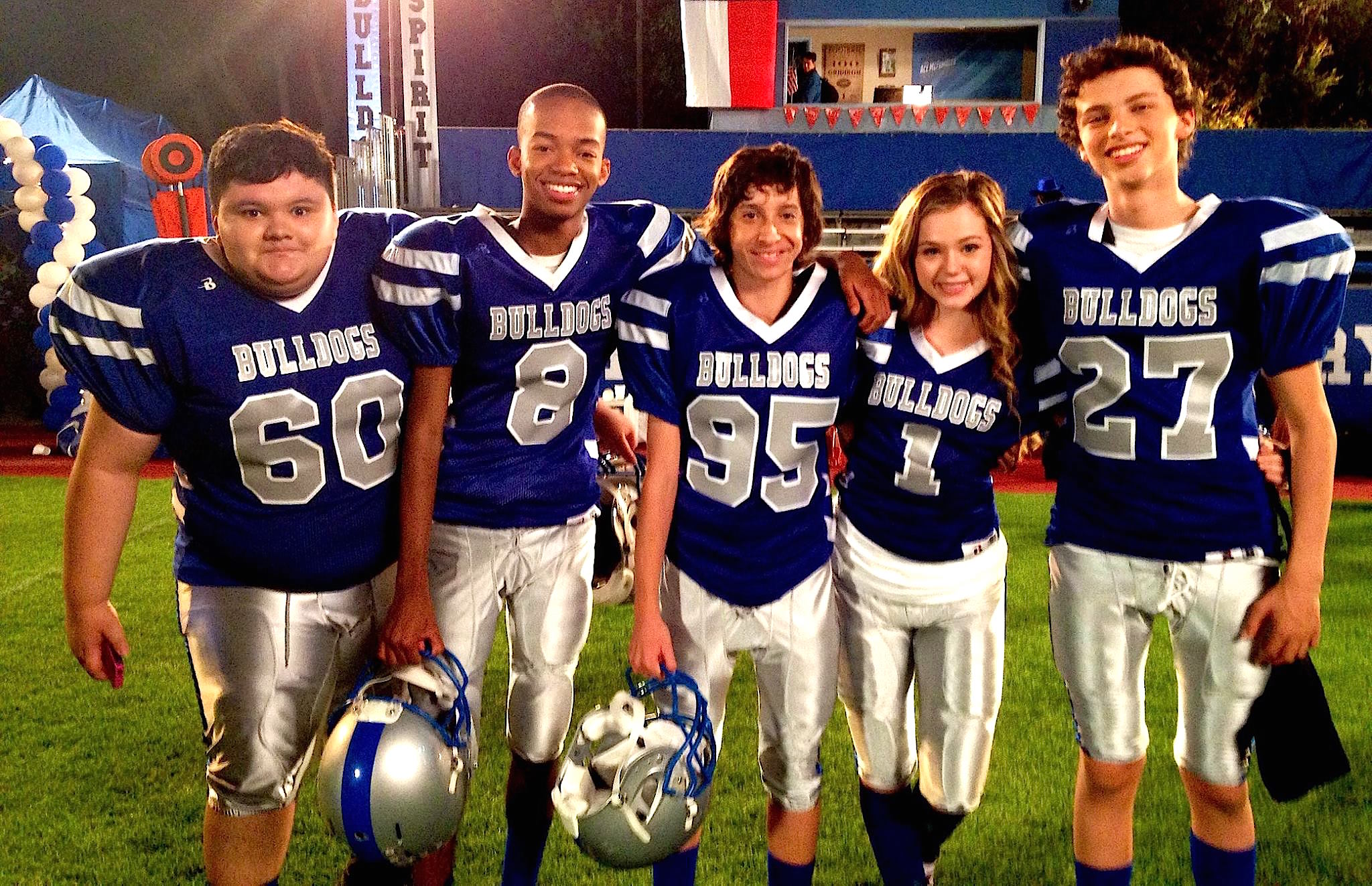 Jovan Armand, Coy Stewart, Nick Alvarez, Brec Bassinger and Jackie Radinsky on the set of Bella and the Bulldogs.