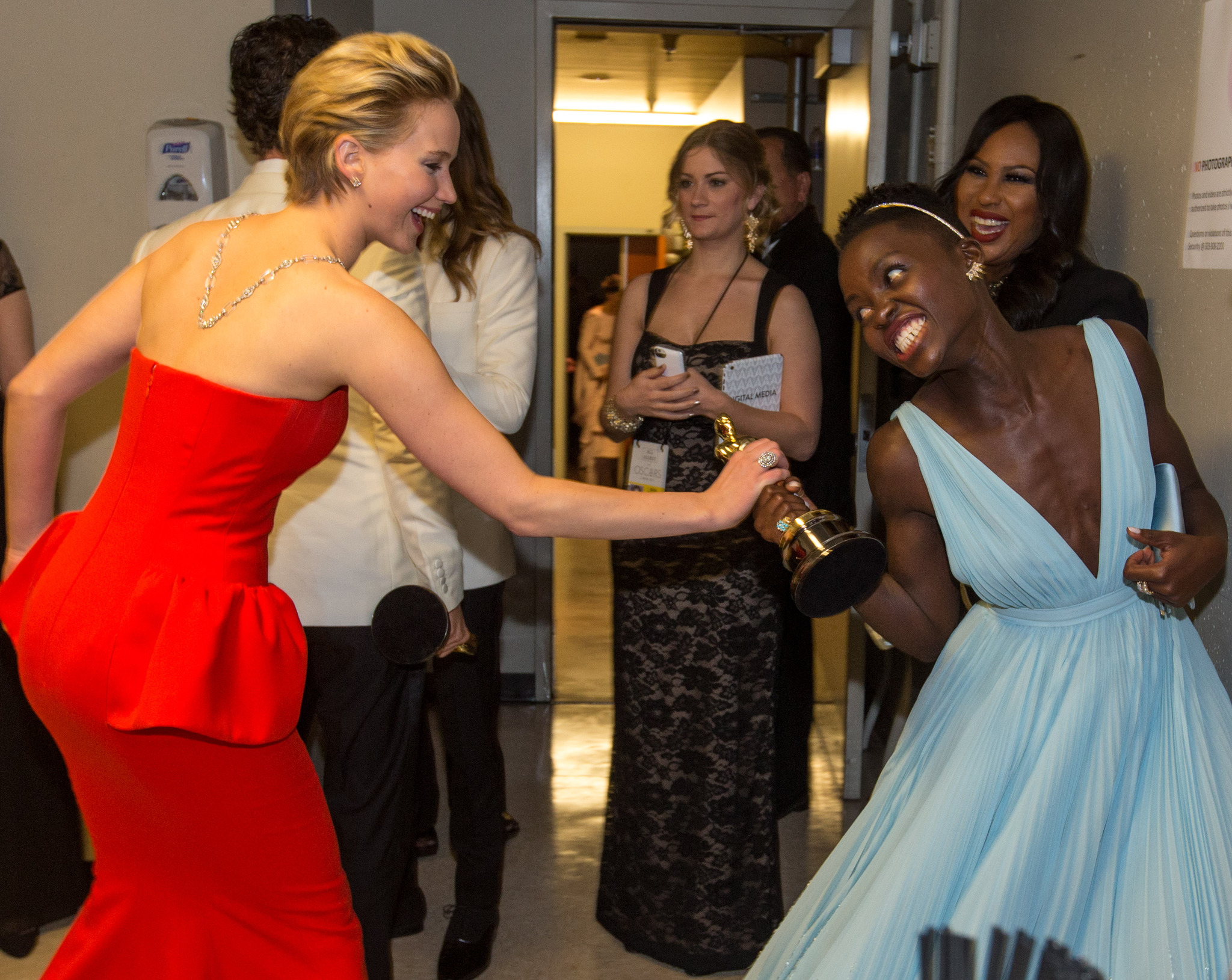 Lupita Nyong'o and Jennifer Lawrence