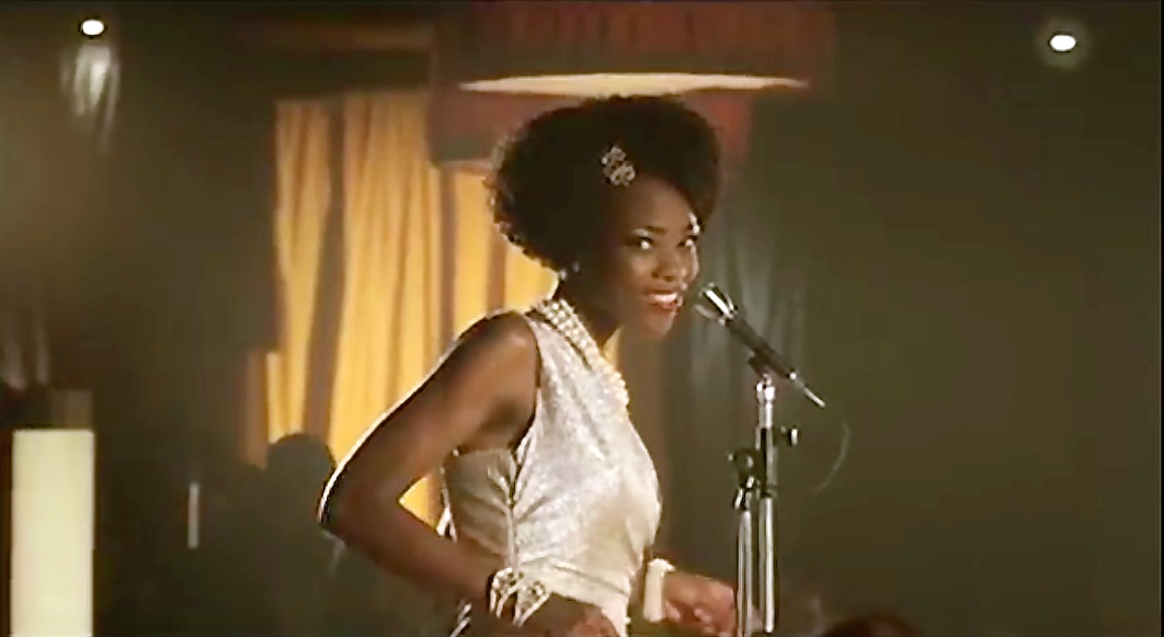 Jazz Singer in Gulder Commercial