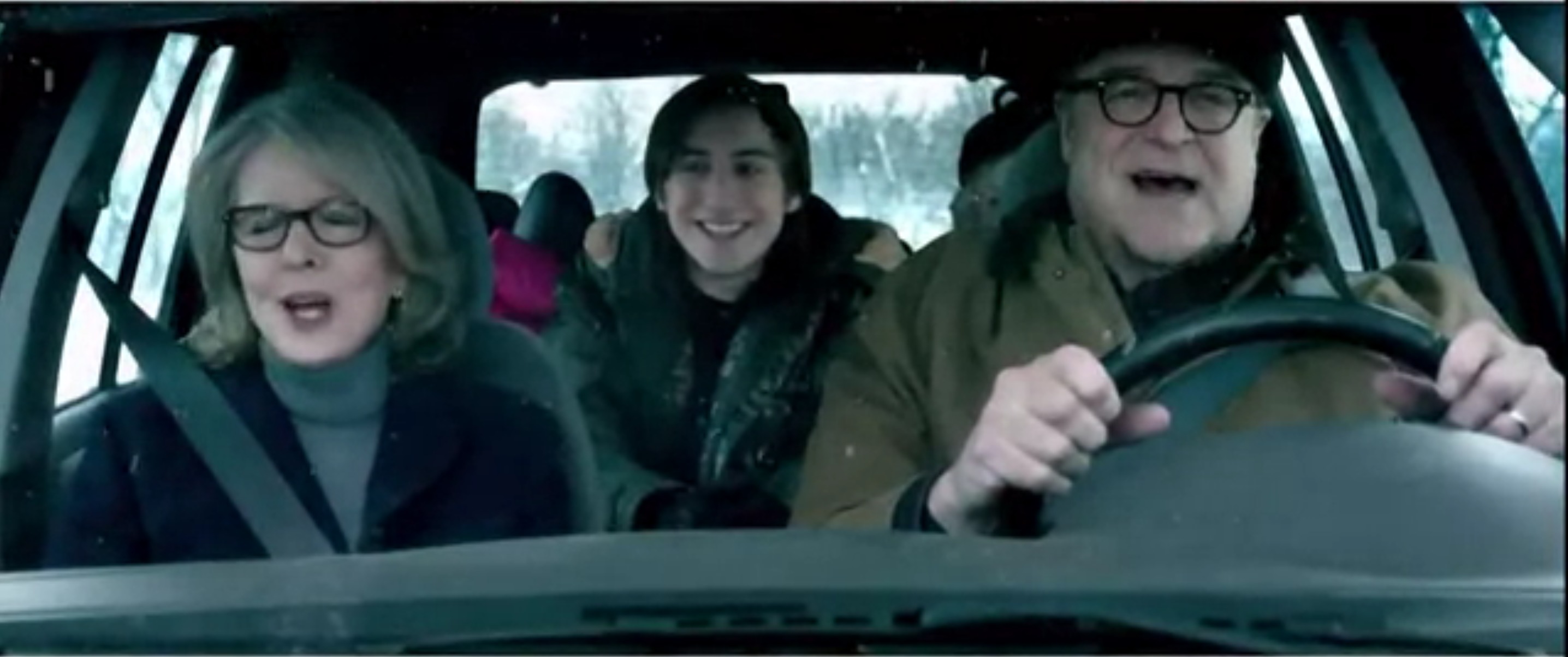 Lev Pakman with Diane Keaton and John Goodman in Love The Coopers (2015)