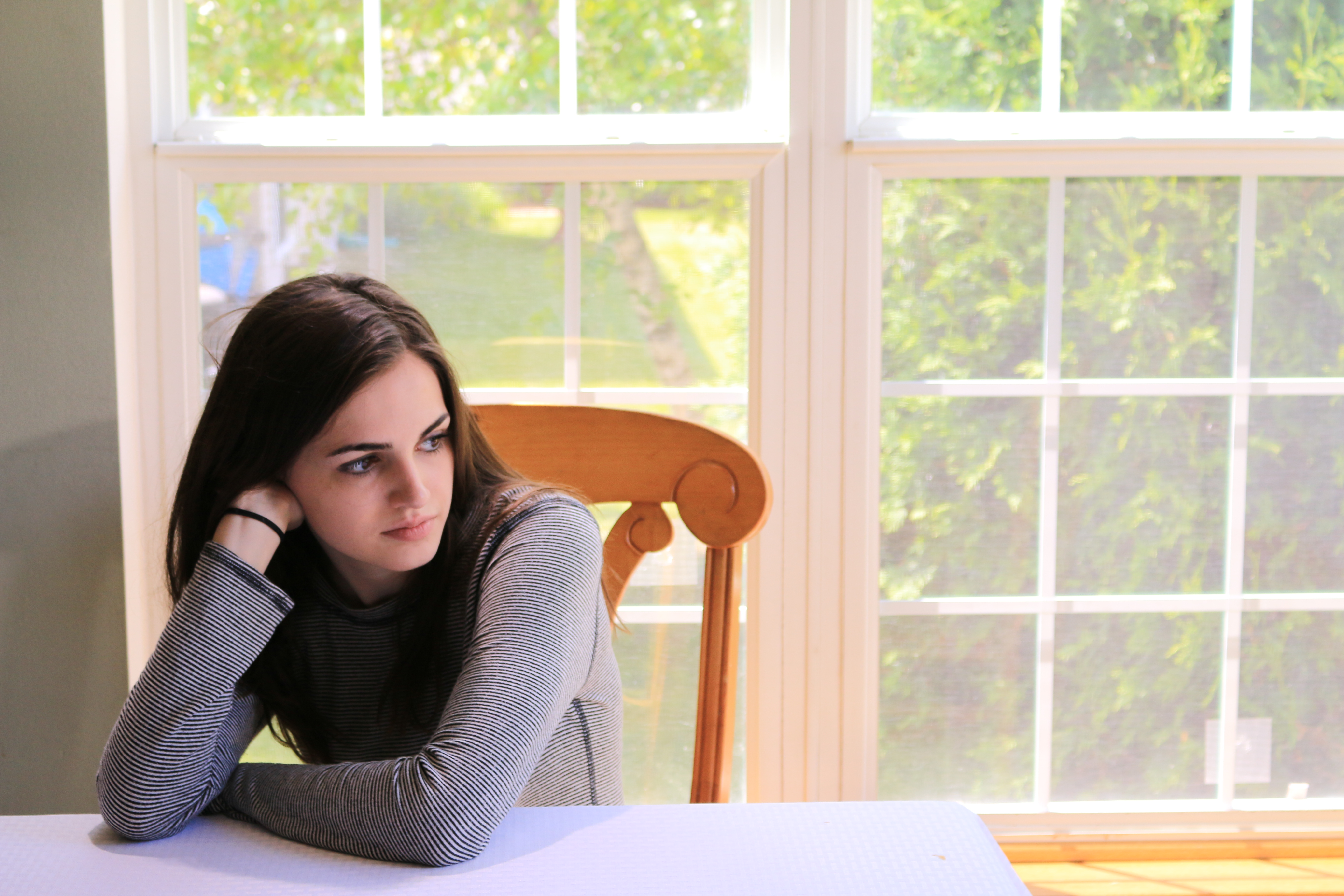 Still of Emily Keefe as Evelyn Chappellet in Further Back Slightly.