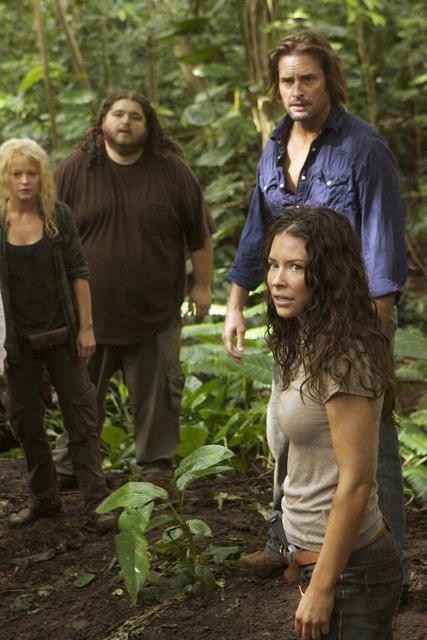 Still of Emilie de Ravin, Jorge Garcia, Josh Holloway and Evangeline Lilly in Dinge (2004)