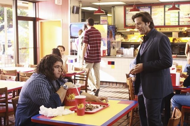 Still of Henry Ian Cusick and Jorge Garcia in Dinge (2004)