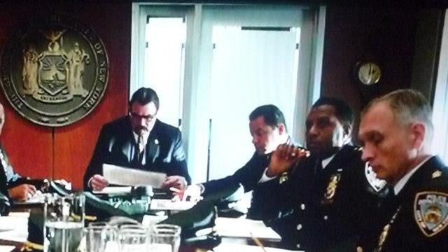 Blue Bloods, Tom Selleck, Police Commissioner, meets with Brass NYPD, Claude Jay