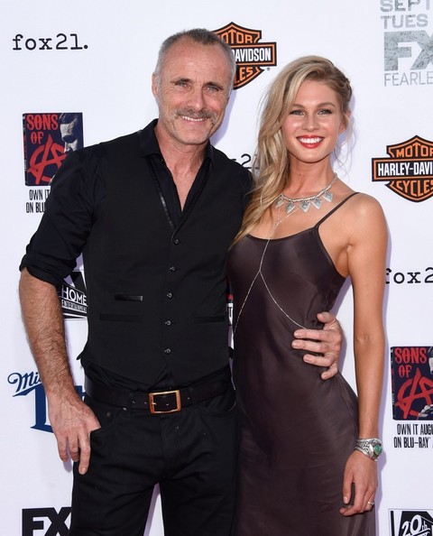 With Timothy V Murphy at the Sons of Anarchy premiere. 2014