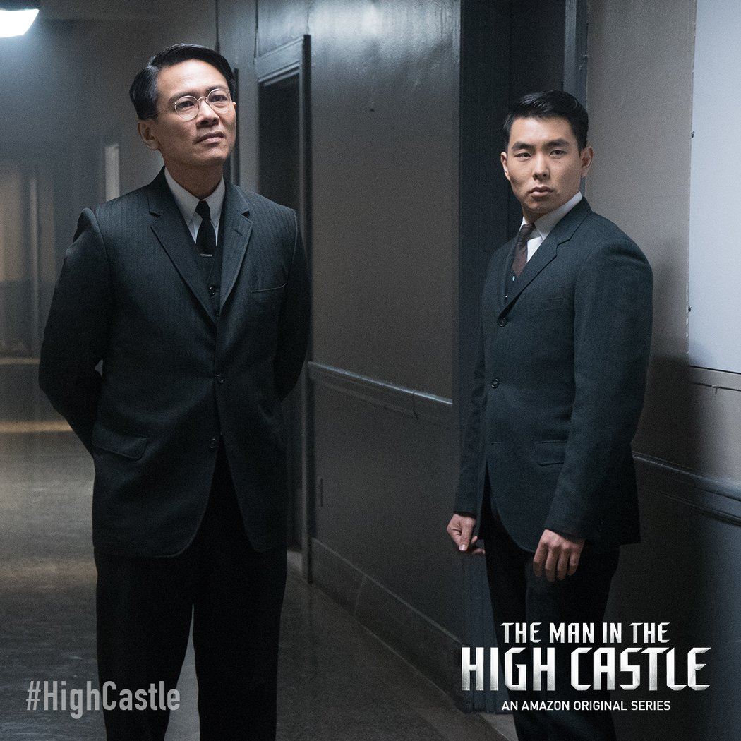 Still of Joel de la Fuente and Lee Shorten in Man in the High Castle