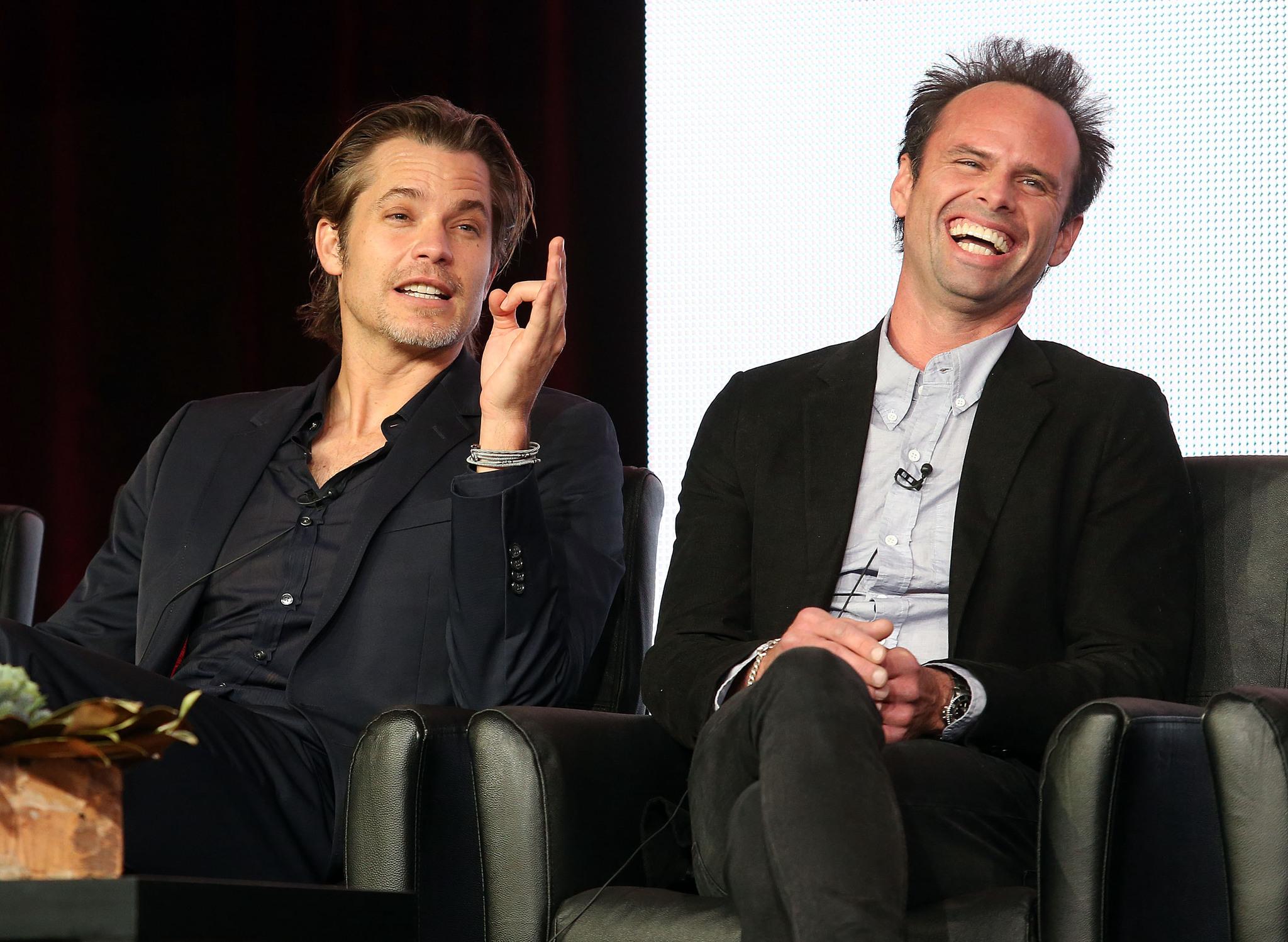 Walton Goggins and Timothy Olyphant at event of Justified (2010)