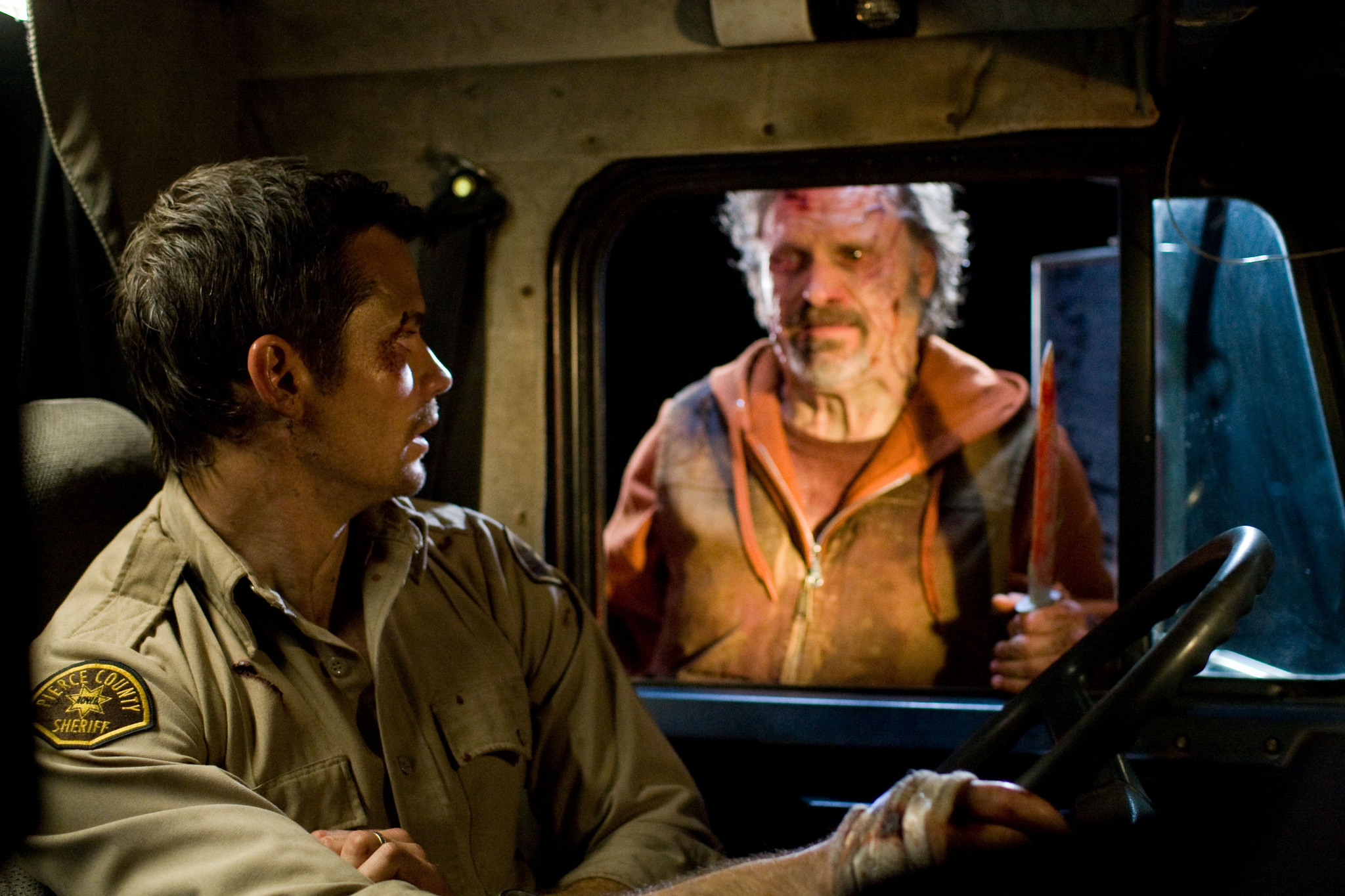 Still of Timothy Olyphant in Beprociai (2010)