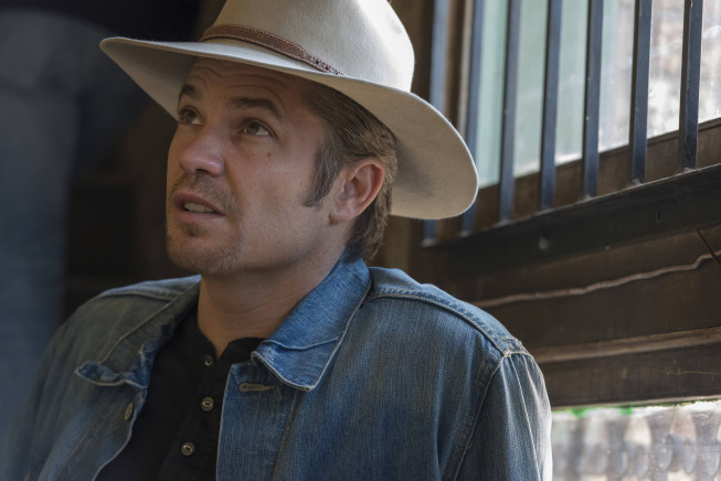 Still of Timothy Olyphant in Justified (2010)