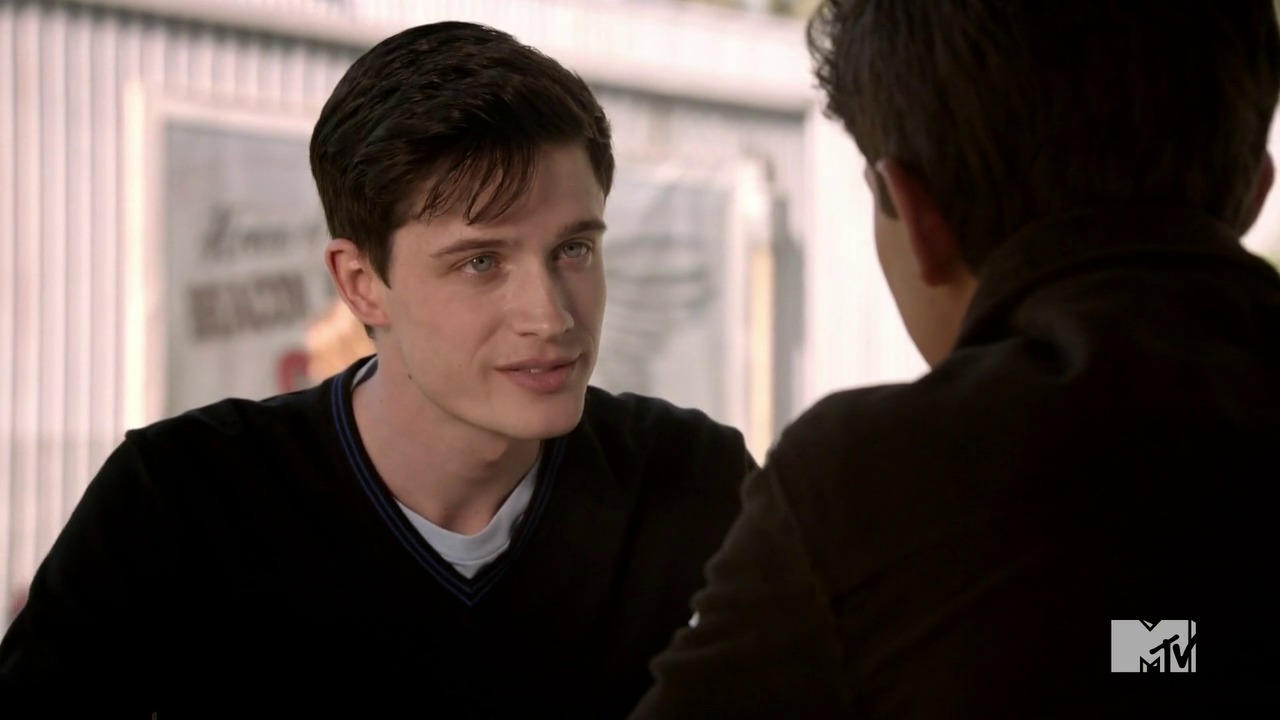 Michael Fjordbak as Young Peter Hale with Ian Nelson in Teen Wolf season 3, 