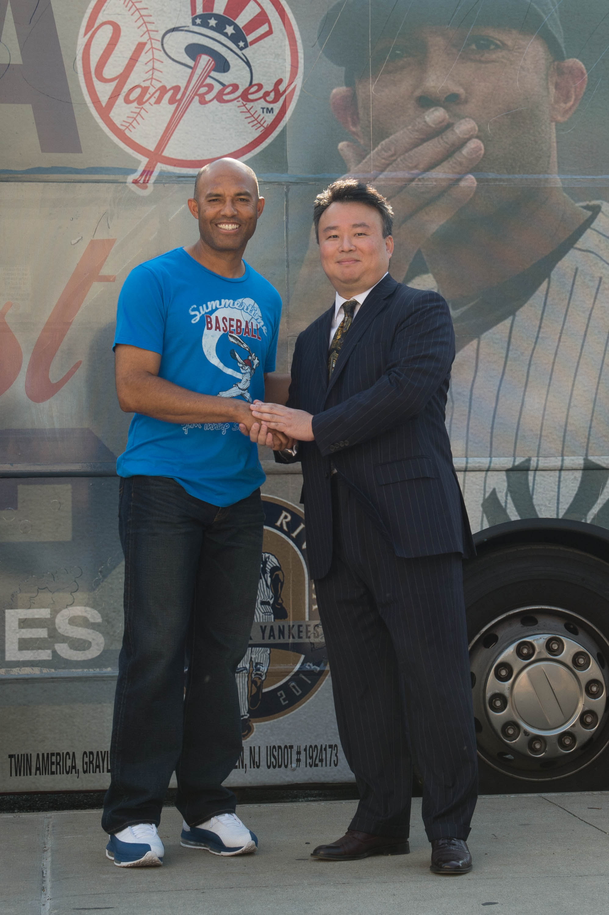 David W. Chien poses with Ride of Fame Honoree Mariano Rivera (September 20th, 2013).