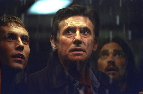 (l to r) Desmond Harrington, Gabriel Byrne, and Karl Urban