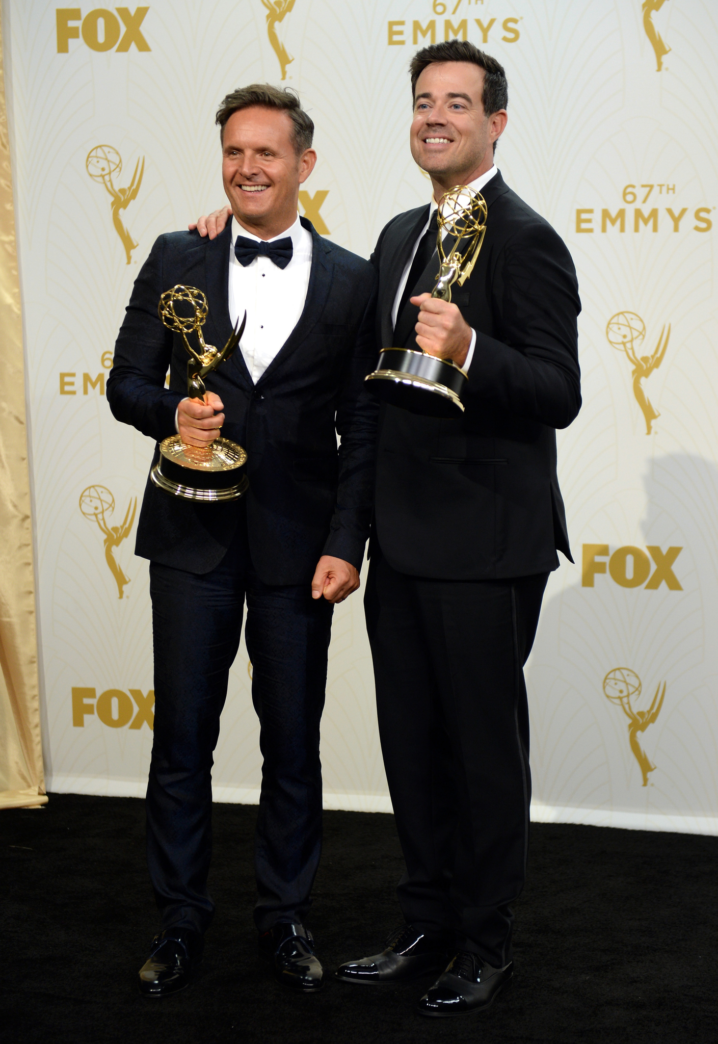 Carson Daly and Mark Burnett at event of The 67th Primetime Emmy Awards (2015)