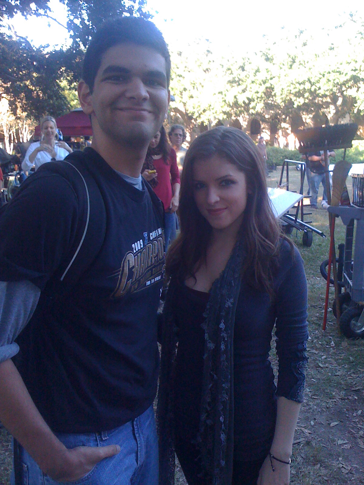 Warren Mitchell on the set of Pitch Perfect (2012) with Anna Kendrick