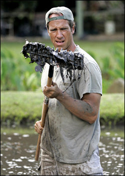 Mike Rowe in Dirty Jobs (2005)