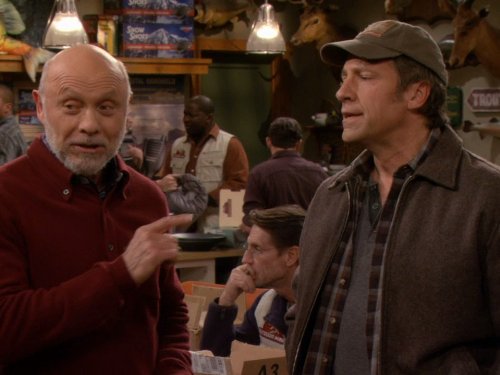 Still of Hector Elizondo and Mike Rowe in Last Man Standing (2011)