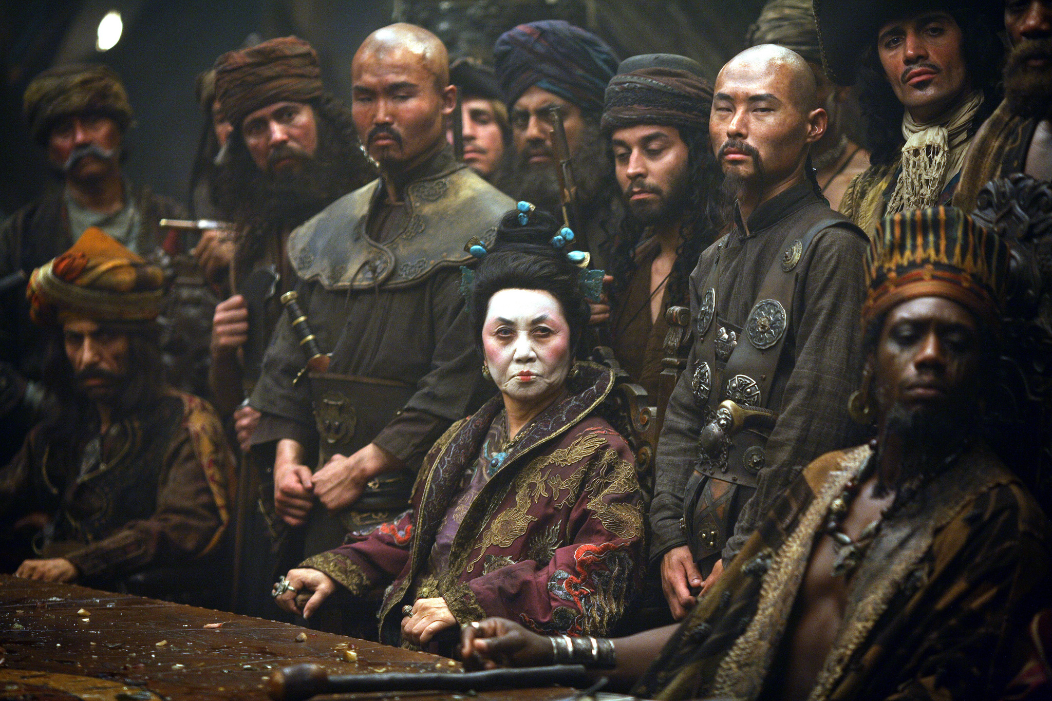 Still of Takayo Fischer, Hakeem Kae-Kazim and Ghassan Massoud in Karibu piratai: pasaulio pakrasty (2007)