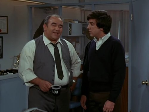 Still of Edward Asner and Wes Stern in Mary Tyler Moore (1970)