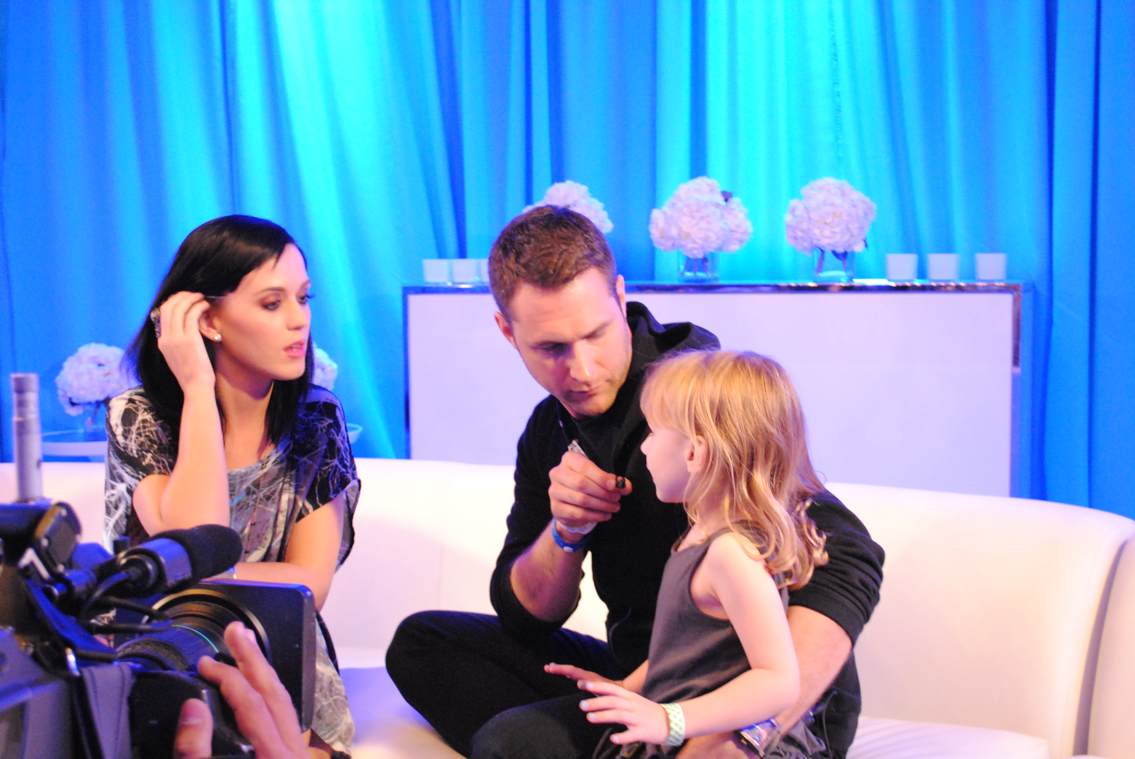 Sofia and Matt Wells interviewing Katy Perry at the Much Music Video Awards-2011.