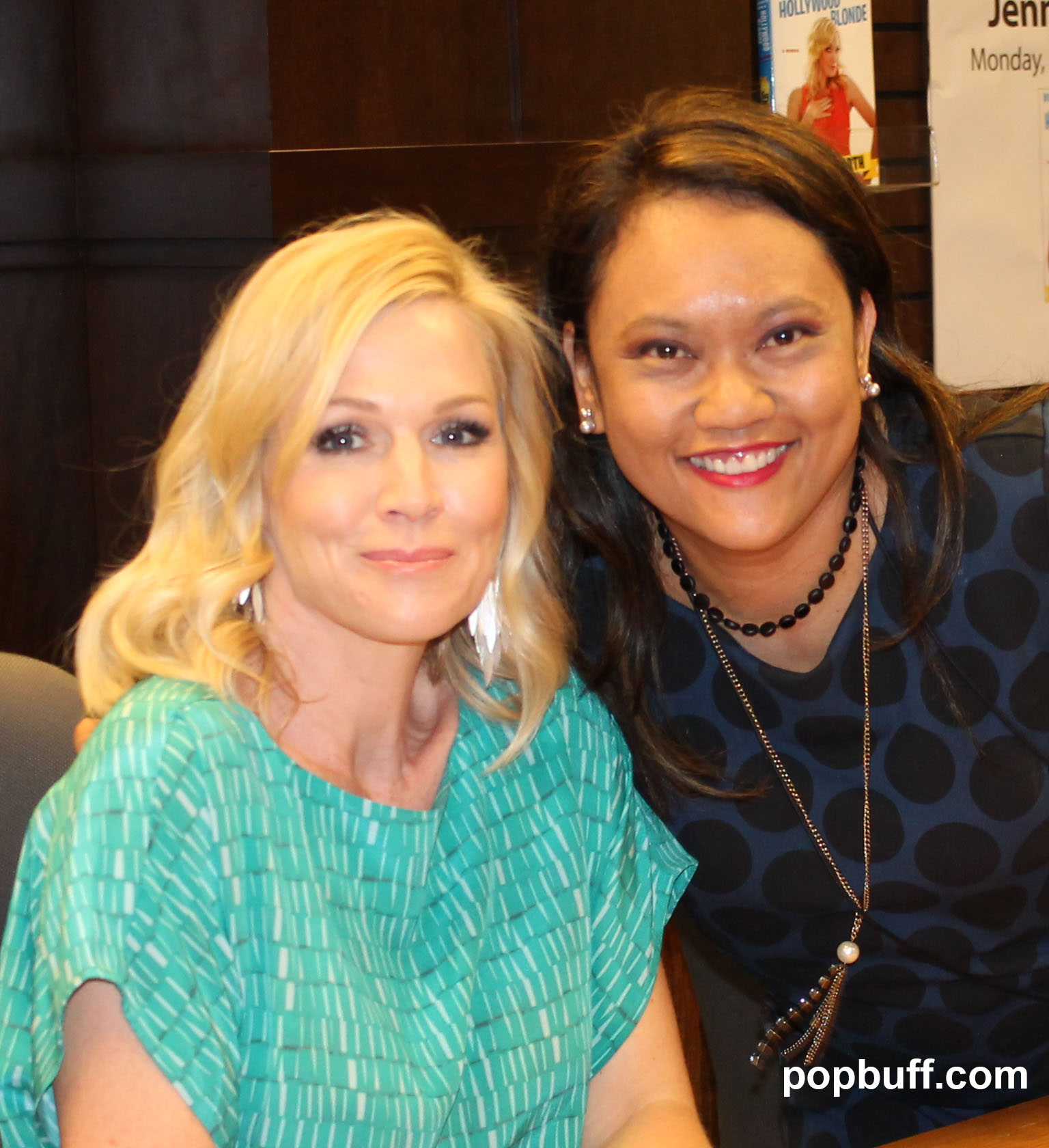 Jennie Garth with Ruchel Freibrun, popbuff.com blogger