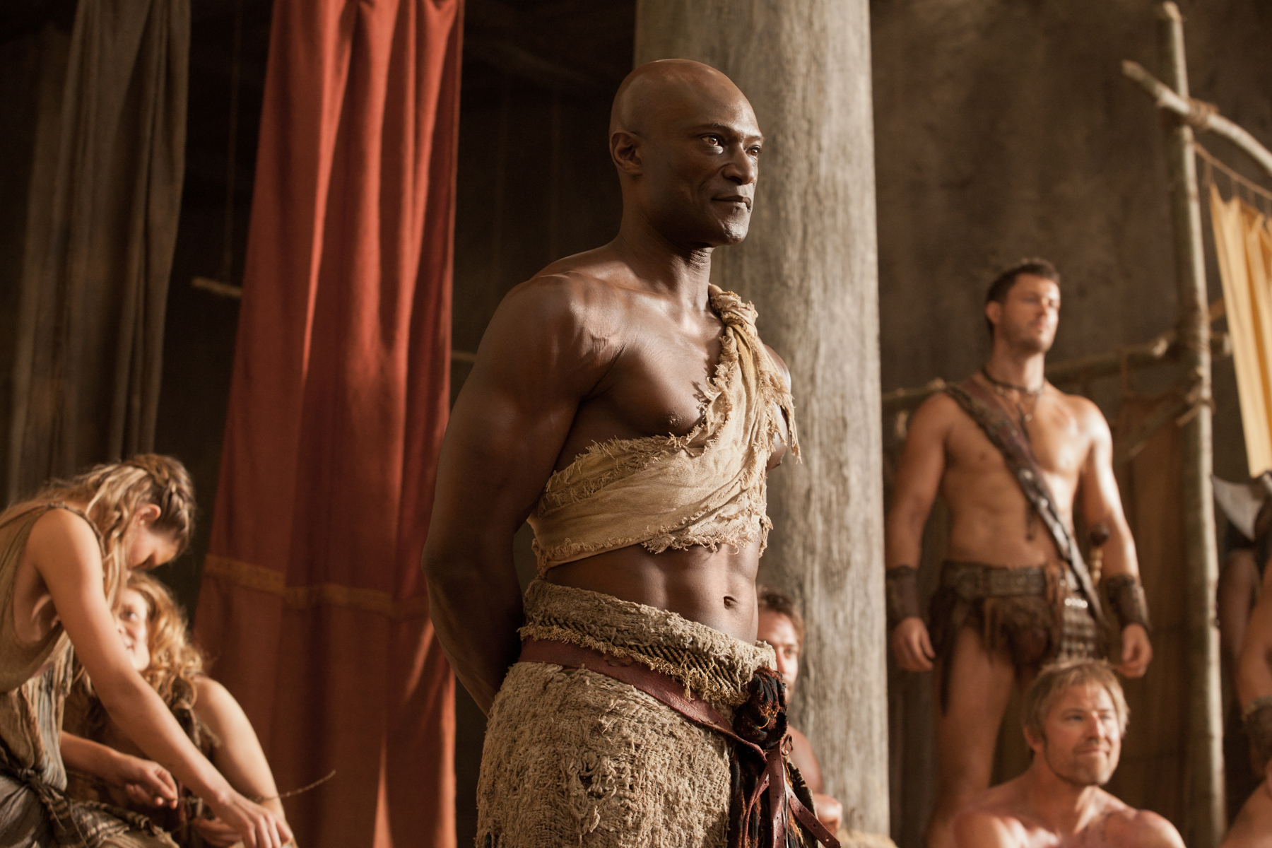 Still of Peter Mensah and Daniel Feuerriegel in Spartacus: Blood and Sand (2010)