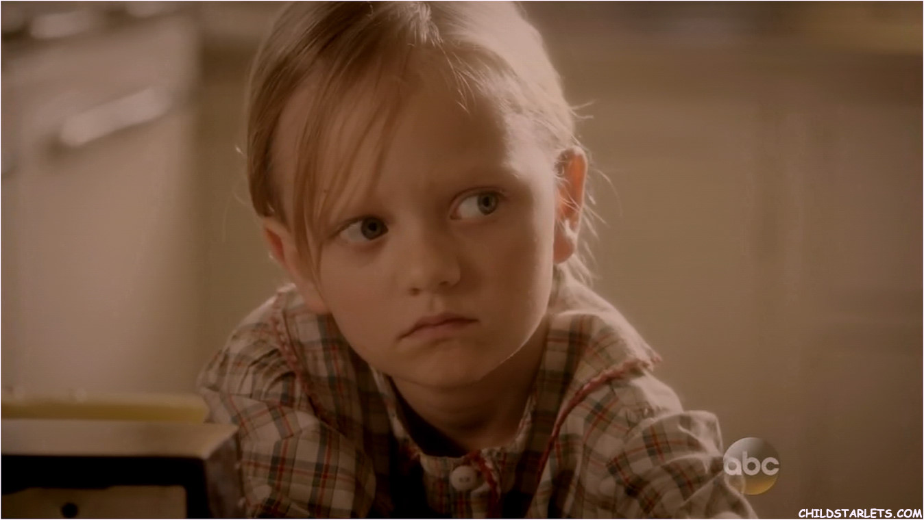 Young Agnes Cully in Agent Carter