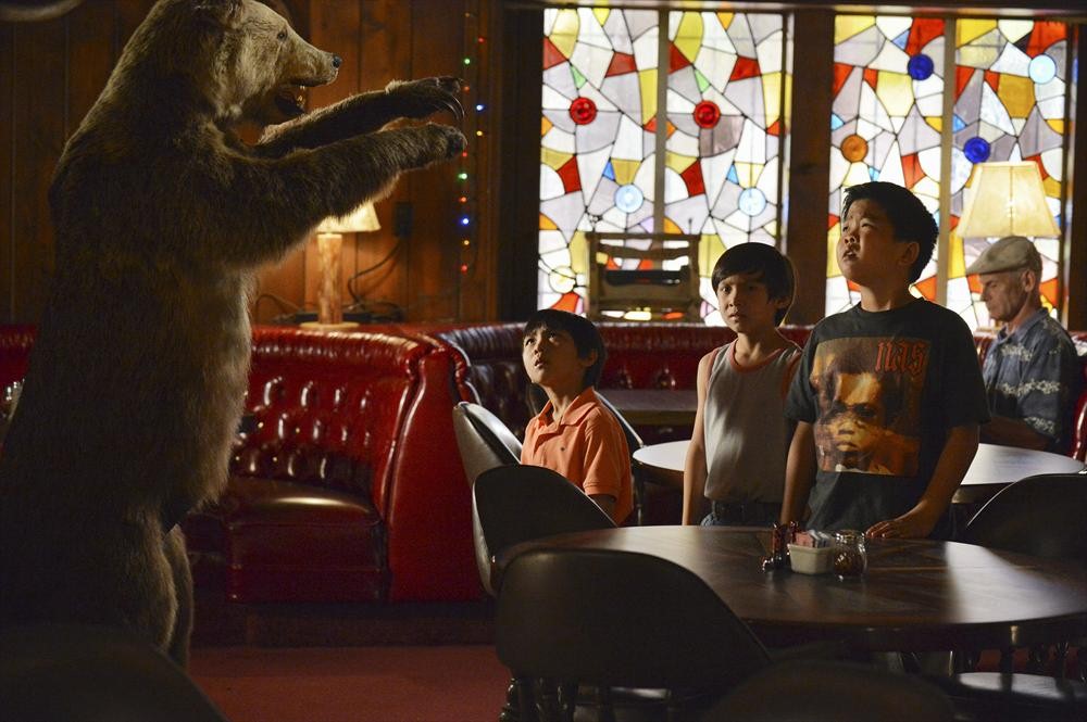 Still of Forrest Wheeler, Ian Chen and Hudson Yang in Fresh Off the Boat (2015)