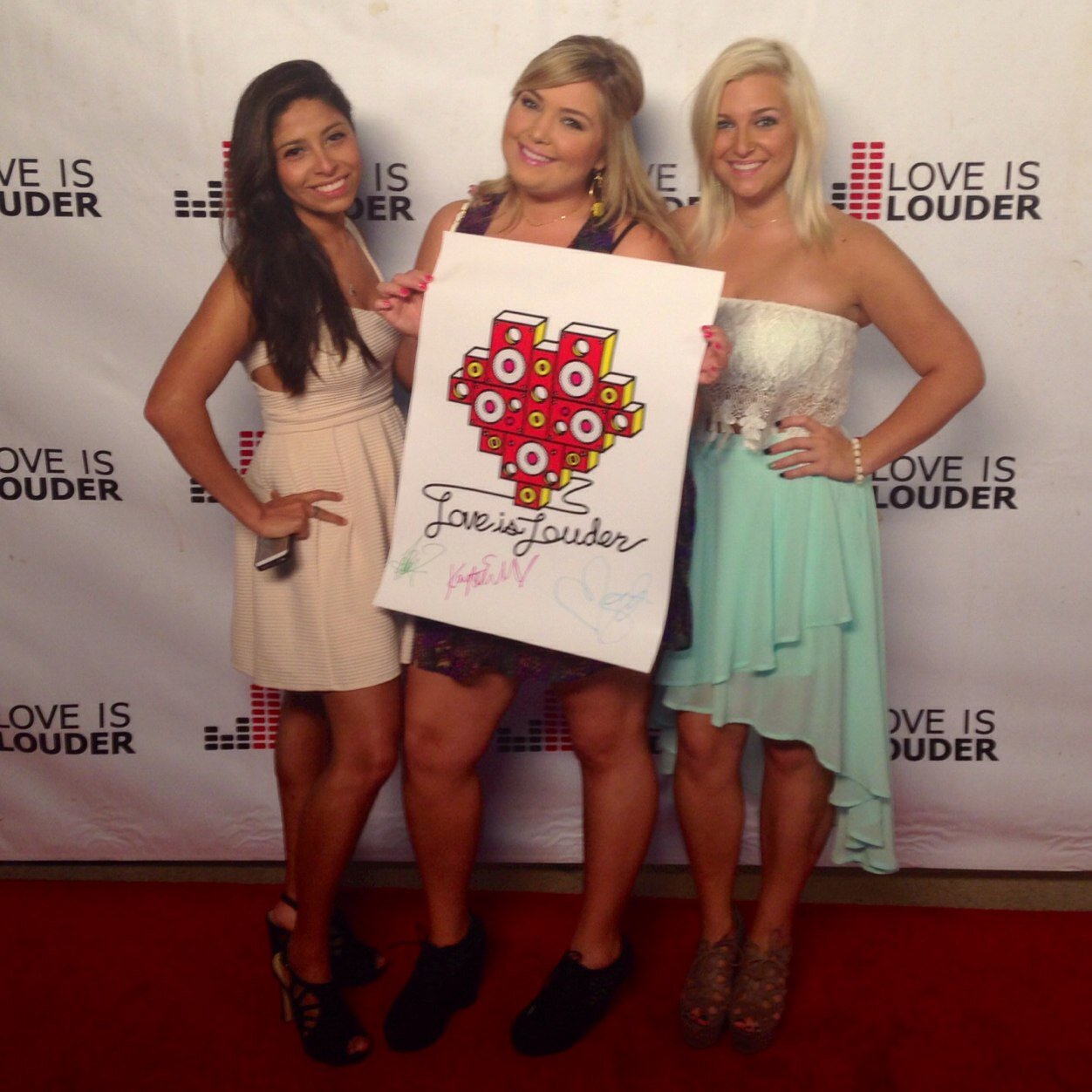 Ivy Briones, Sarah Everhart and Kaytee Everhart at Chaz Dean's Summer Party sponsoring Love is Louder (2013)