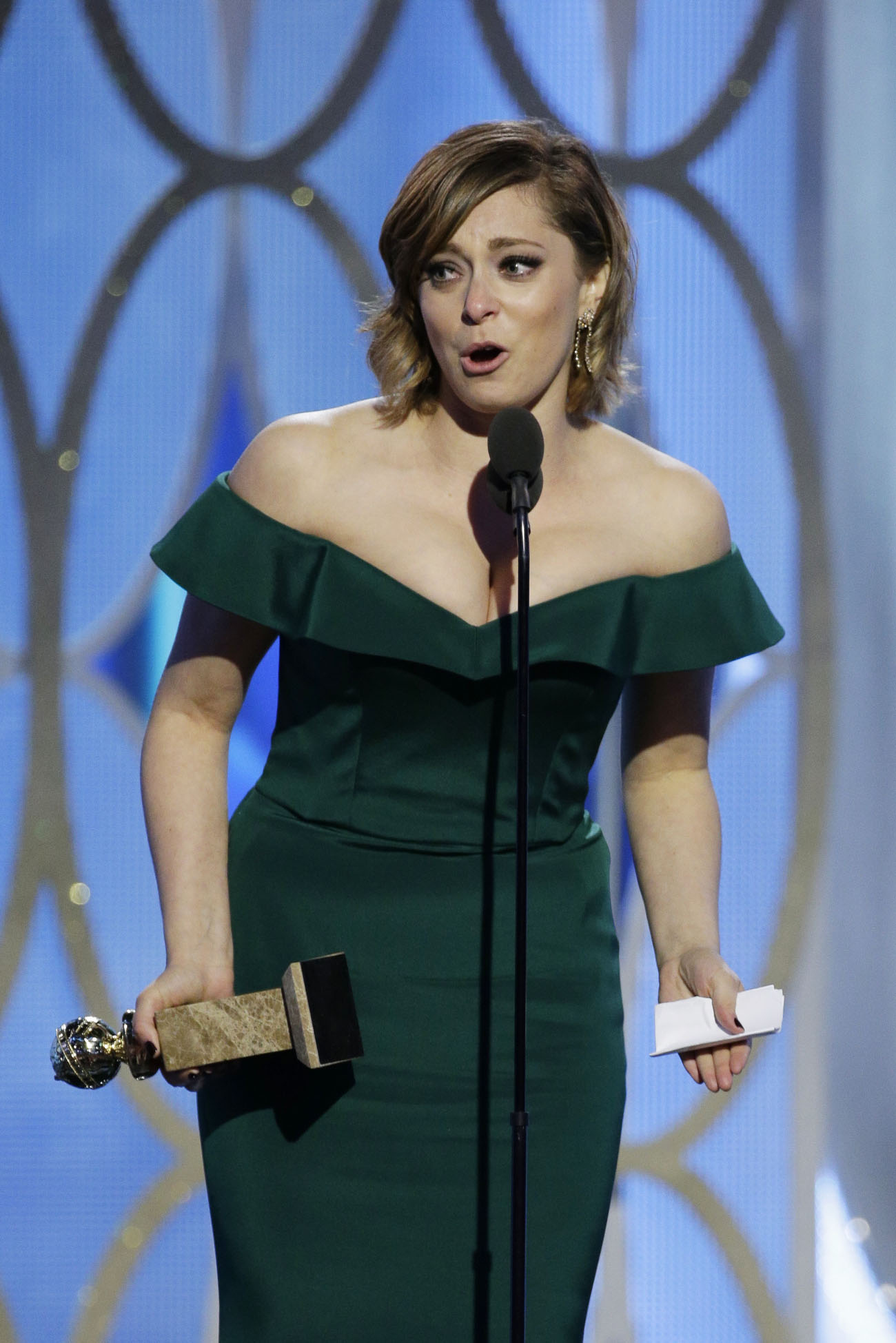 Rachel Bloom at event of 73rd Golden Globe Awards (2016)