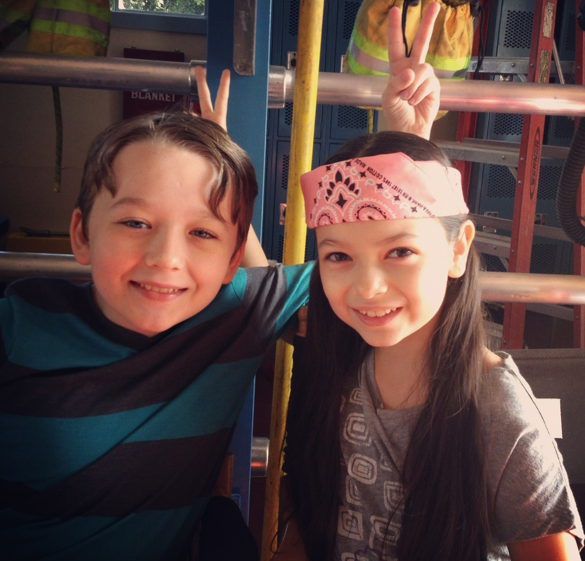 Nikki Hahn and Benjamin Stockham on set of 