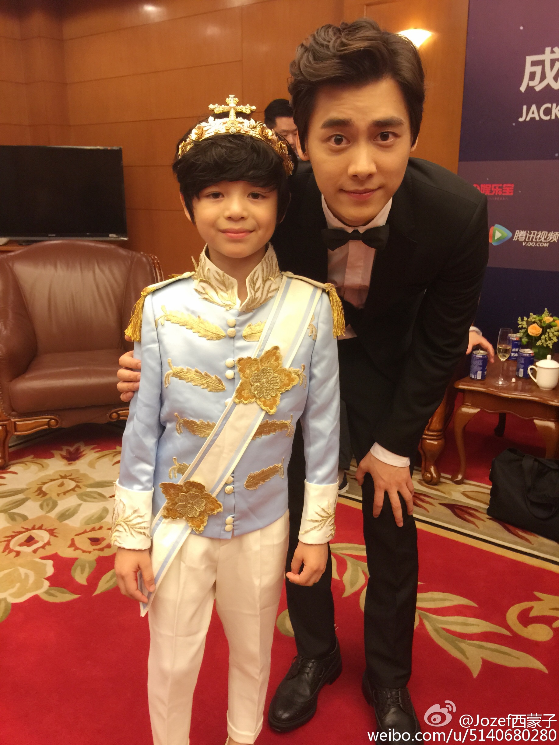 Li Yifeng (李易峰) & Jozef Waite (西蒙子) at the Shanghai International Film Festival 2015 - Jackie Chan Action Movie Week Gala Night.