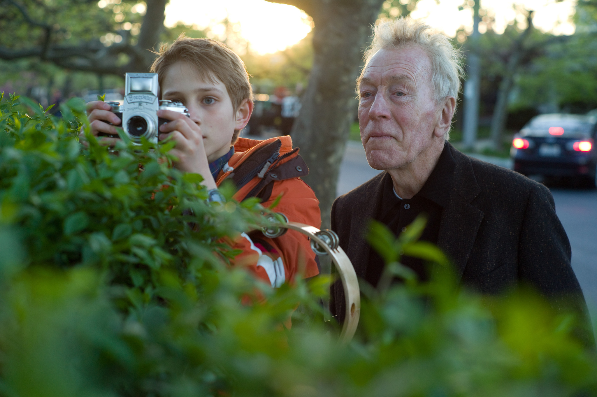 Still of Max von Sydow and Thomas Horn in Nepaprastai garsiai ir neitiketinai arti (2011)