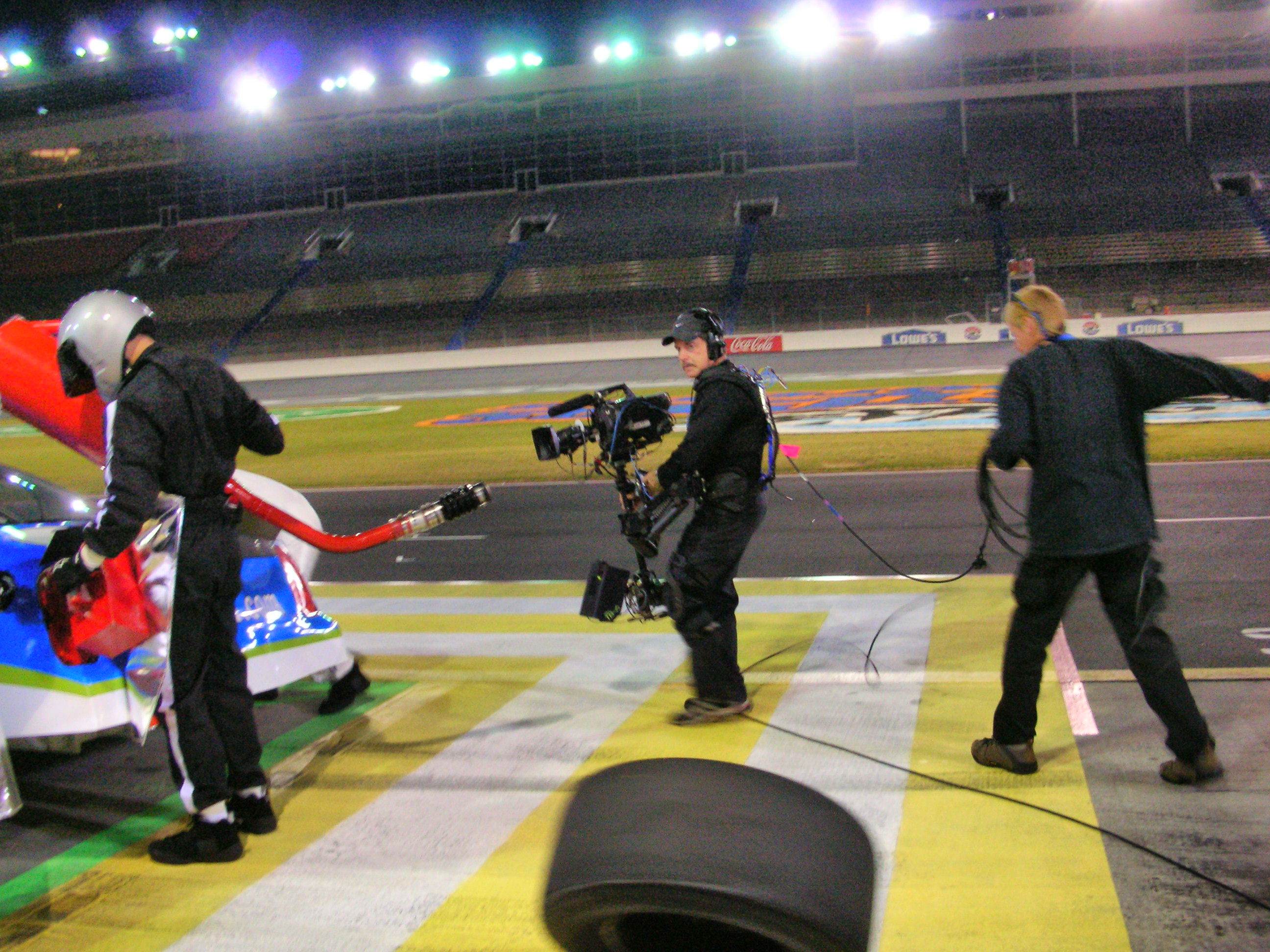 Fast Cars Super Stars(ABC) Pit Action. Watch that tire Scotty!