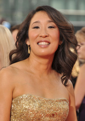 Sandra Oh at event of The 61st Primetime Emmy Awards (2009)