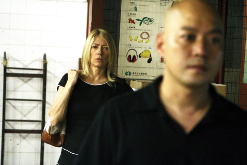 Still of Kim Gordon in Boarding Gate (2007)