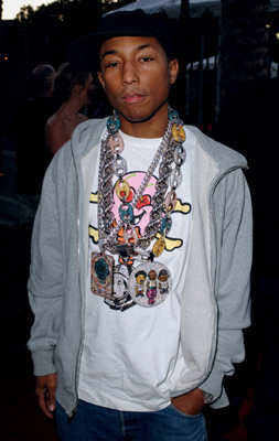 Pharrell Williams at event of 2005 American Music Awards (2005)