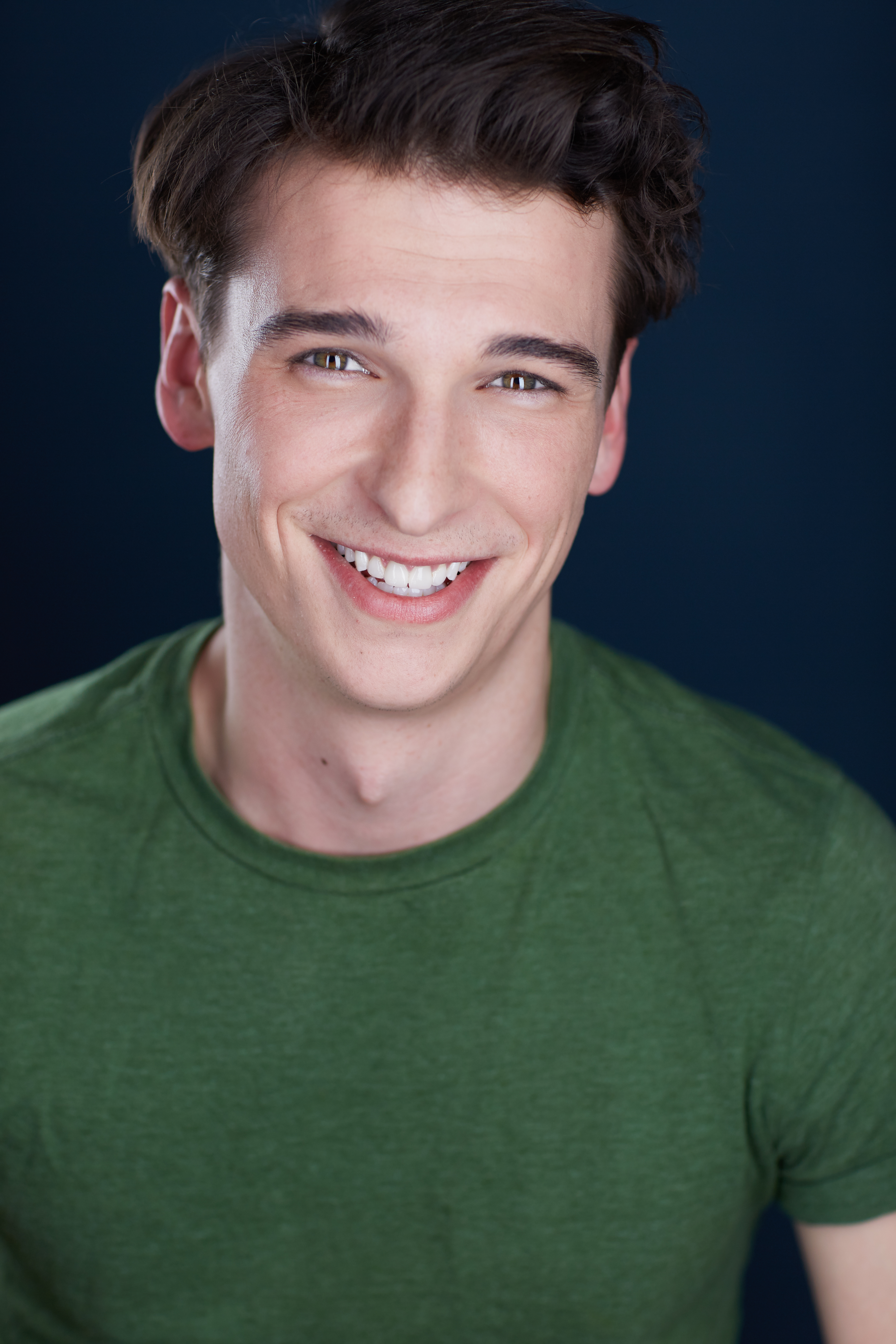 Riley Galt Suter - 2016 Headshot Age: 21