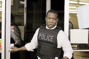 Bradford Haynes as Agent Wilson on the set of Conudrum