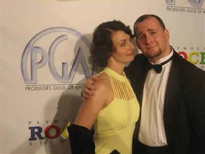 Producer Daniel Abrams and Actress Jules Bruff attend the 2009 Producers Guild Awards.
