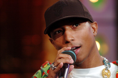 Pharrell Williams at event of Total Request Live (1999)