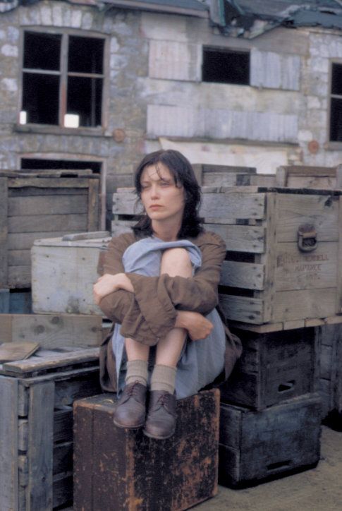 Still of Tamara Gorski in Haven (2001)